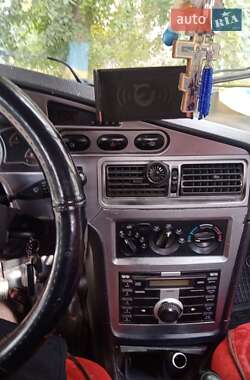Седан Daewoo Nexia 2011 в 