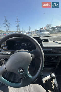 Седан Daewoo Nexia 1996 в 