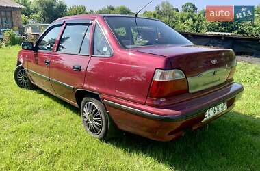 Седан Daewoo Nexia 2007 в 