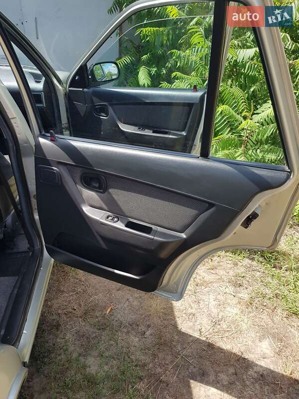 Седан Daewoo Nexia 2008 в Изюме