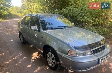Седан Daewoo Nexia 1998 в Киеве