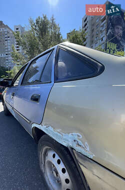 Седан Daewoo Nexia 2010 в 