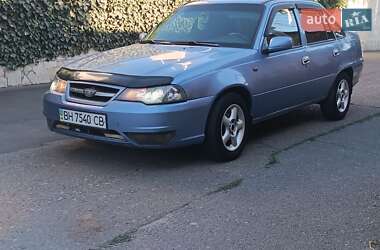 Седан Daewoo Nexia 2008 в 