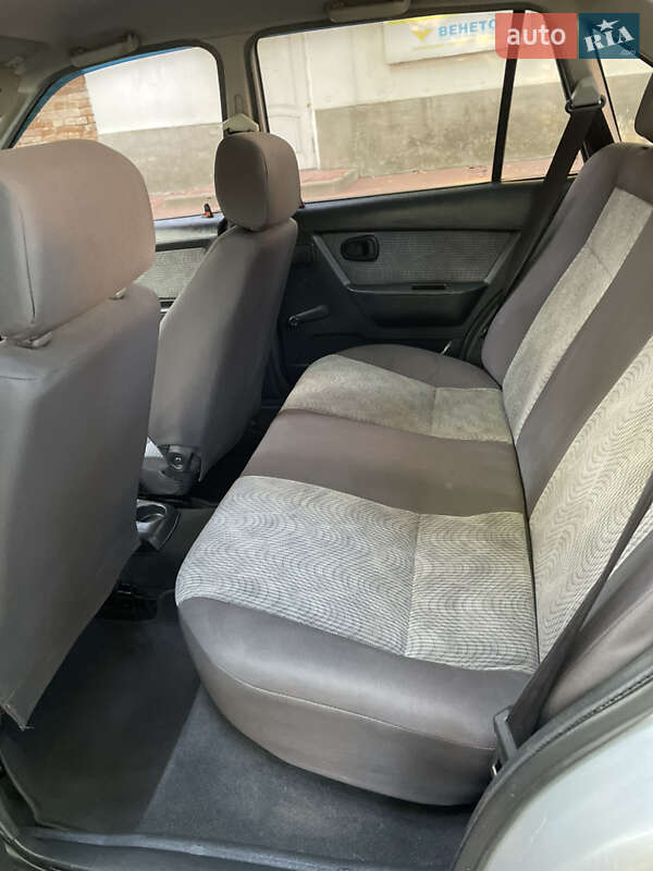 Седан Daewoo Nexia 2011 в Умани