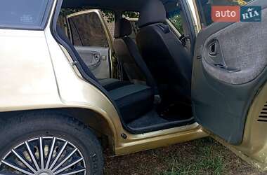 Седан Daewoo Nexia 2006 в 