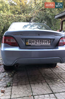 Седан Daewoo Nexia 2011 в 