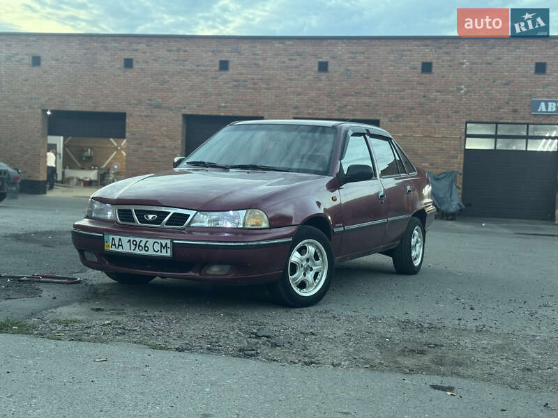 Седан Daewoo Nexia 2007 в 