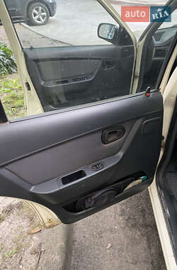 Седан Daewoo Nexia 2011 в 