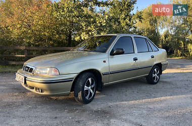 Седан Daewoo Nexia 2007 в 
