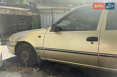 Седан Daewoo Nexia 2007 в 