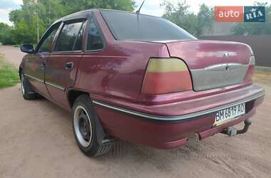 Седан Daewoo Nexia 2007 в 
