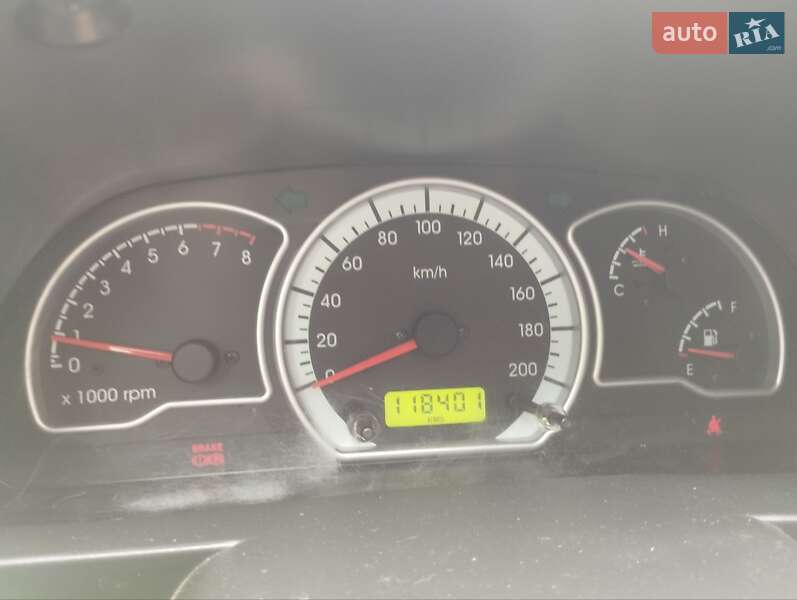 Седан Daewoo Nexia 2010 в Радомышле