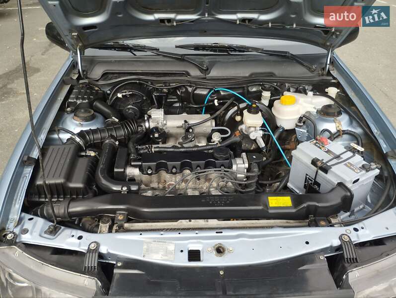 Седан Daewoo Nexia 2010 в Радомышле