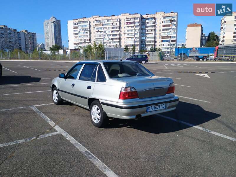 Седан Daewoo Nexia 2007 в Киеве фото 10 Седан Daewoo Nexia 2007 в Киеве