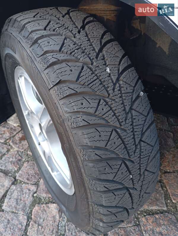 Седан Daewoo Nexia 2011 в Корсунь-Шевченківському