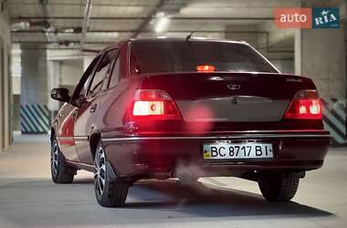 Седан Daewoo Nexia 2008 в 