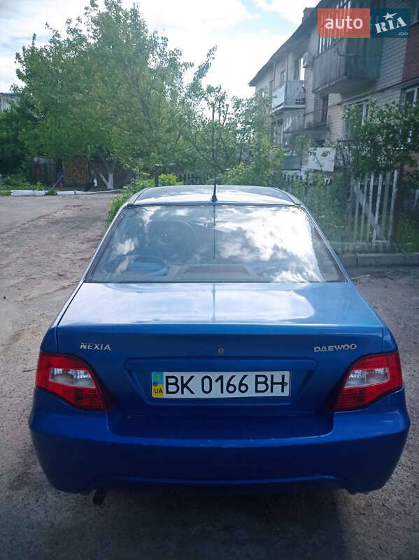 Седан Daewoo Nexia 2008 в Ровно