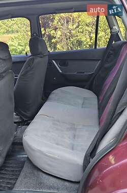 Седан Daewoo Nexia 2011 в 