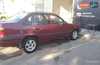 Седан Daewoo Nexia 2007 в 