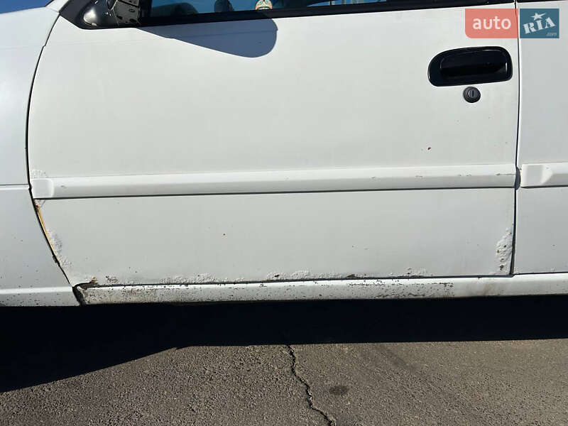 Седан Daewoo Nexia 2012 в Николаеве