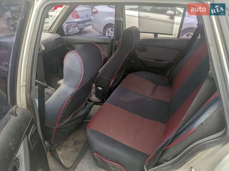 Седан Daewoo Nexia 2009 в Киеве