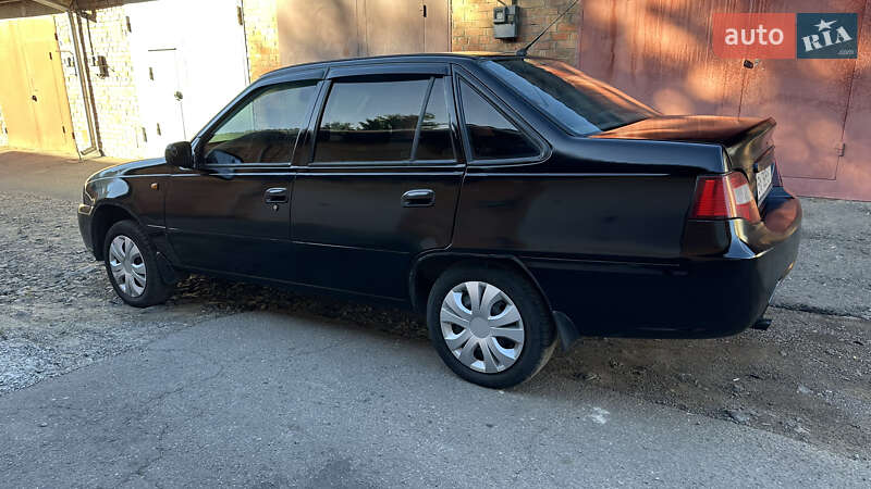 Седан Daewoo Nexia 2011 в Хмельницком