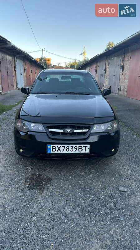 Седан Daewoo Nexia 2011 в Хмельницком