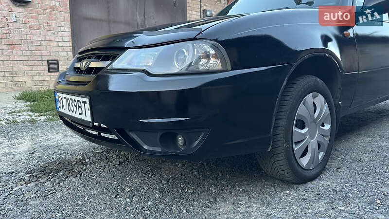 Седан Daewoo Nexia 2011 в Хмельницком