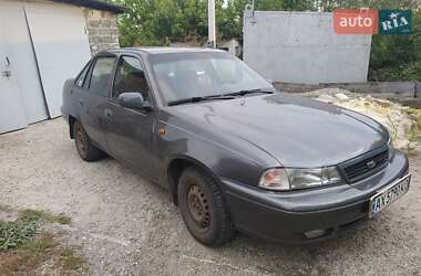 Седан Daewoo Nexia 1999 в 