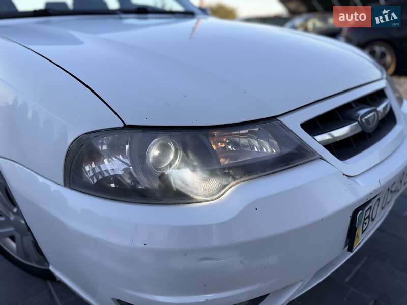 Седан Daewoo Nexia 2011 в Дрогобыче