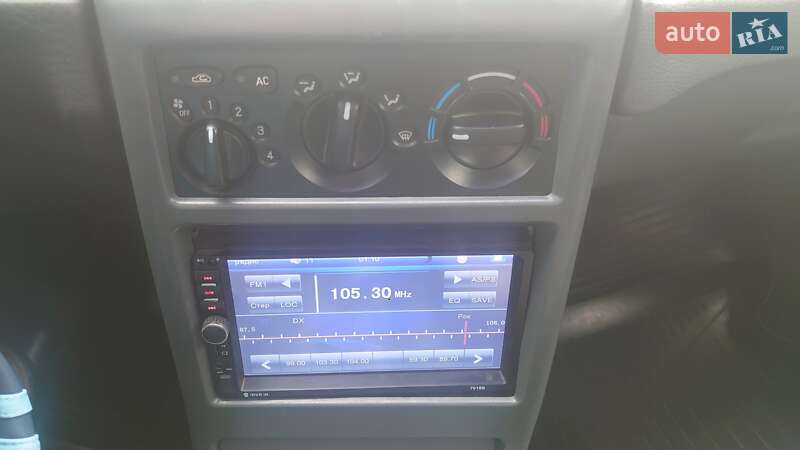 Седан Daewoo Nexia 2007 в Днепре