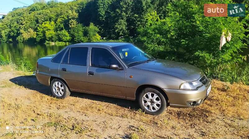 Седан Daewoo Nexia 2008 в Житомире