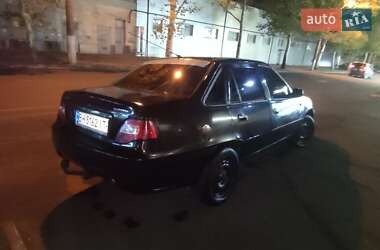 Седан Daewoo Nexia 2008 в 