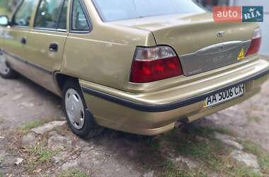 Седан Daewoo Nexia 2007 в 
