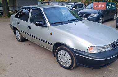 Седан Daewoo Nexia 2009 в 