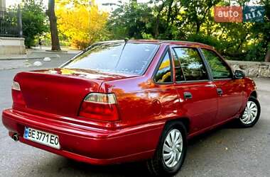 Седан Daewoo Nexia 2007 в 