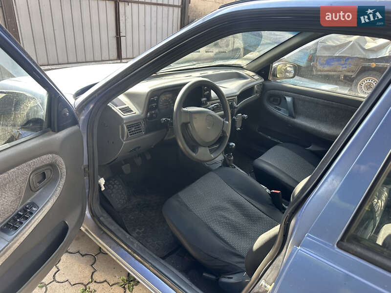 Седан Daewoo Nexia 2008 в Киеве фото 4 Седан Daewoo Nexia 2008 в Киеве