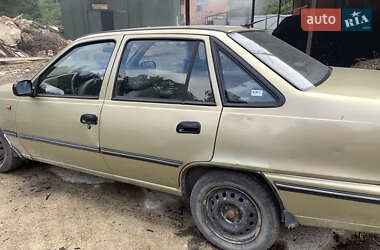Седан Daewoo Nexia 2008 в 