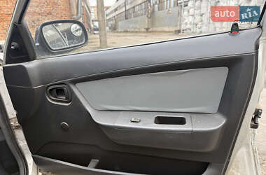 Седан Daewoo Nexia 2010 в 