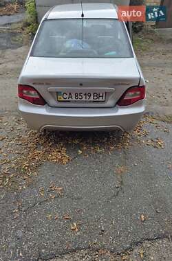 Седан Daewoo Nexia 2012 в 