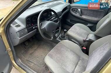 Седан Daewoo Nexia 2006 в 