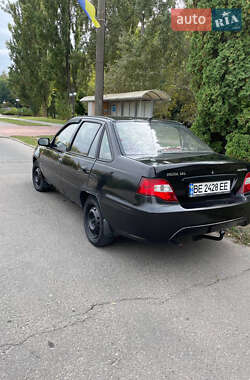 Седан Daewoo Nexia 2009 в 