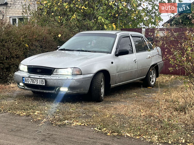 Седан Daewoo Nexia 1995 в Балаклії