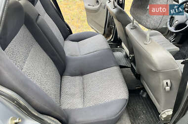 Седан Daewoo Nexia 1995 в Балаклії