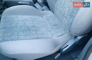 Седан Daewoo Nexia 2009 в 