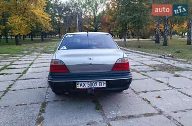 Седан Daewoo Nexia 2009 в 