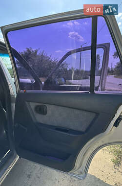 Седан Daewoo Nexia 2012 в 