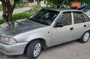 Седан Daewoo Nexia 2006 в 
