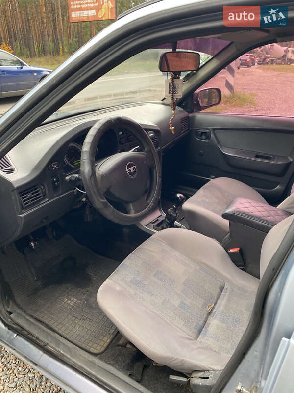 Седан Daewoo Nexia 2012 в Ирпене