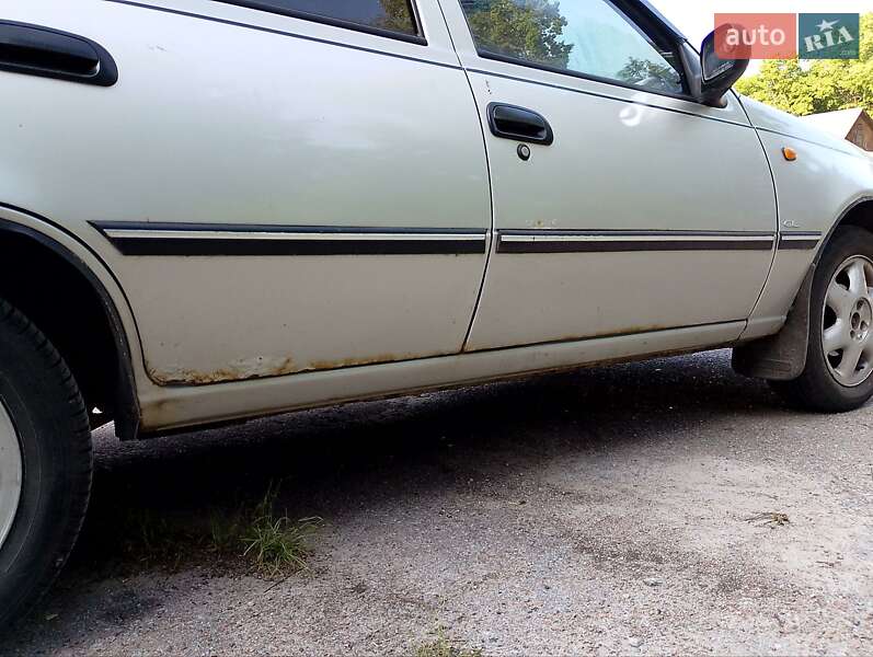 Седан Daewoo Nexia 2006 в Житомире
